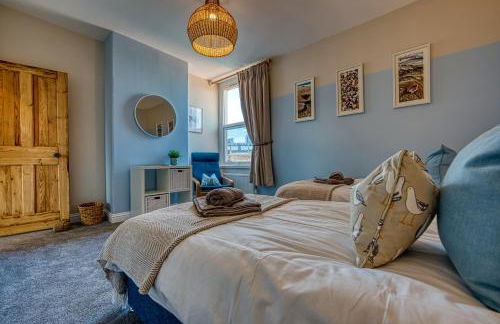 2-Bedroom Modern, Stunning & Stylish Contractor House, Sleeps 4, Prime Portsmouth Location with Free Parking Permit - by Blue Puffin Stays - Foto 33