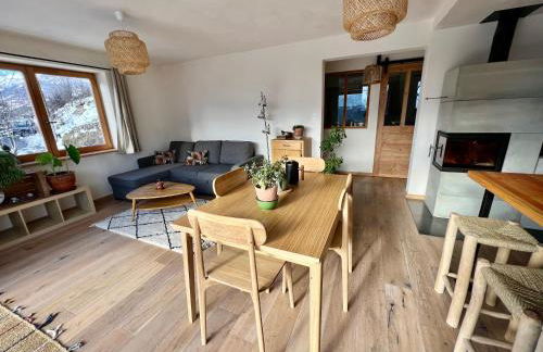 Très belle maison spacieuse et lumineuse, vue sur la station de Risoul et de Vars - Foto 7