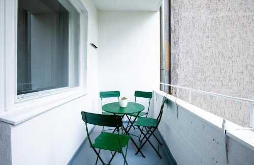 Flattering - Berlin - Foto 35
