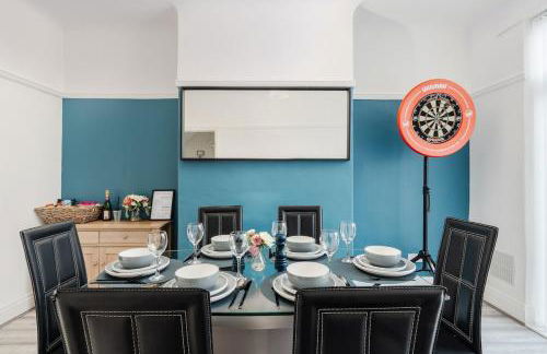 Spacious 3BR Sleeps 8 Ideal for Contractors or Large groups - Foto 6