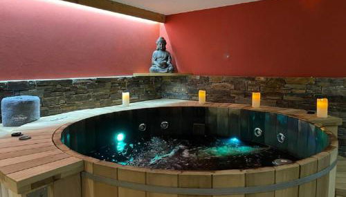 MORZINE GUEST CHALET Hot tub - Sauna - Premium Location - Foto 2, Game Room