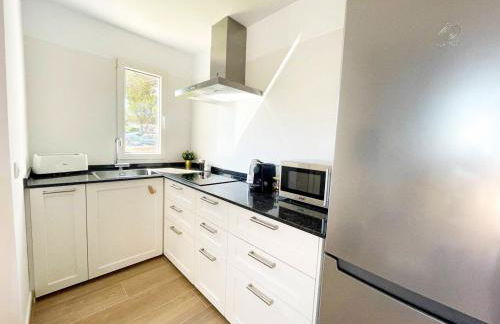 Apartamento Lia en Port Addaia, piscina y barbacoa, perfecto para vacaciones - Foto 9