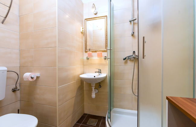 Gaius Aurelius Valerius - Photo 55