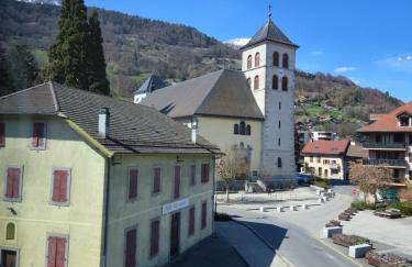 Appartement atypique au cœur de Sallanches - Foto 3