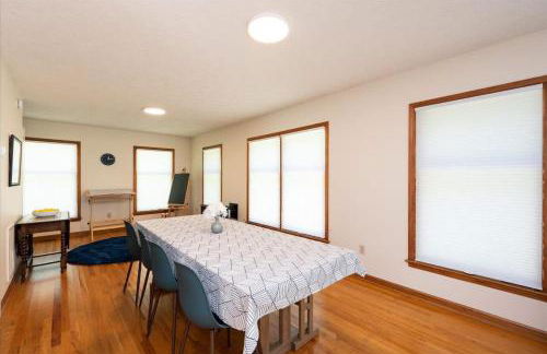 Quiet Retreat - Piano Firepit Peloton - 30 min to RTP - Photo 19