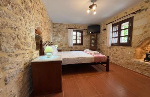 Electra Stone Suite - Photo 7