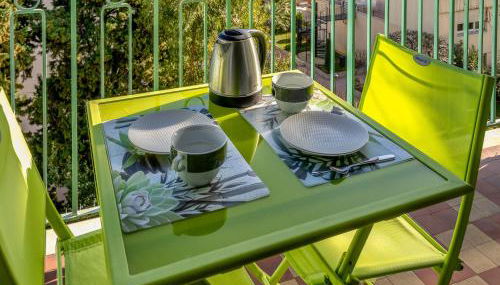 Centre, deux pièces, calme, terrasse plein sud - Foto 3