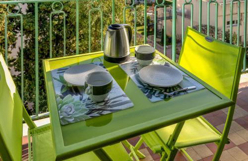 Centre, deux pièces, calme, terrasse plein sud - Foto 3