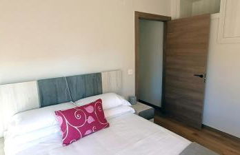 Apartamentos EL PUENTE - Photo 5