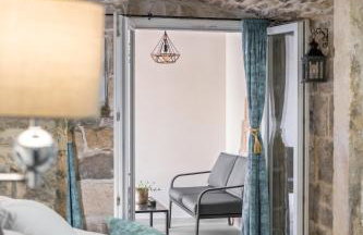 Heritage apartman Geza in centar with private parking - Photo 1