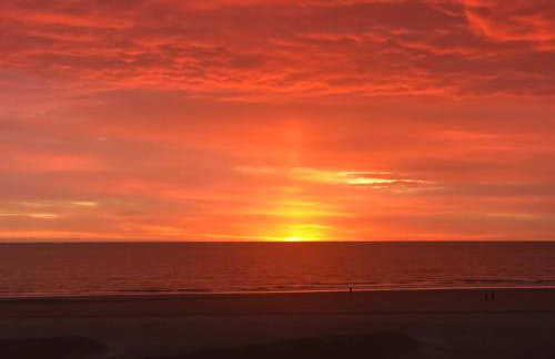 Ocean Front condo in the heart of Hampton Beach - Foto 5