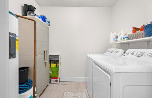 Cedar Point, Kalahari, Sports Force, Hot tub, Fire pit, EV, Pets, Beach, Fireplace, Park - Photo 27