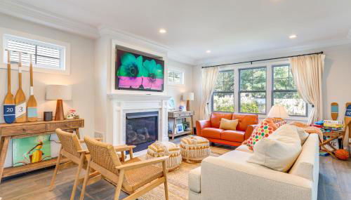 Sleek Long Branch Vacation Rental with Pool and Patio! - Foto 4