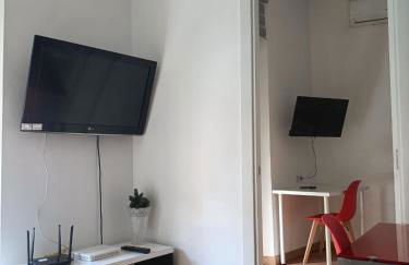 Los Tilos Apartments - Photo 8