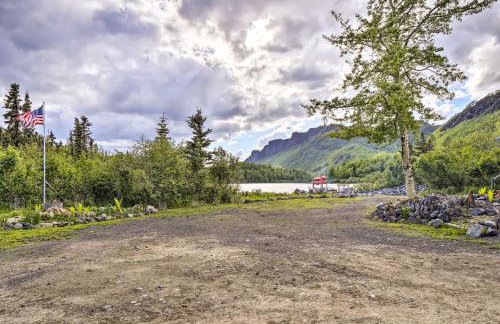 Lodge 88 - Steps to Weiner Lake with Dock and Boat! - Foto 32