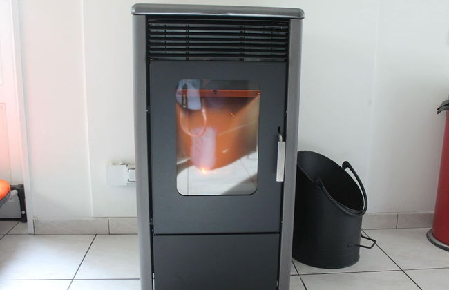 Bright Holiday Home in Lanaken near Lake with Garden - Foto 24