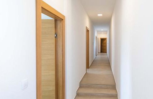 Beautiful Home In Ugljane With Wifi - Foto 28