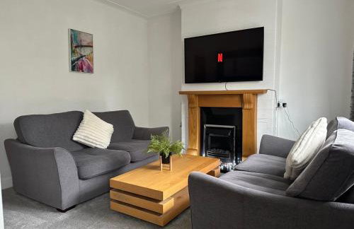 Spacious 3 bedroom House in Sheffield - Photo 5