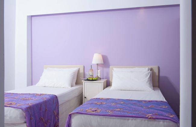 Primavera Beach Hotel - Photo 8