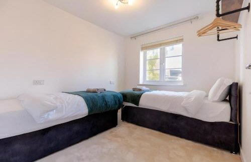 FREE parking, LARGE House for Contractors & Families, Sleeps 7, 25 mins to MANCHESTER & LIVERPOOL - Foto 41