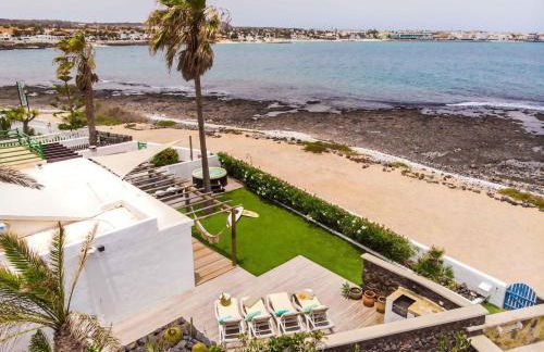 Villa Maluhia Frente Al Mar y Jacuzzi, Corralejo - Photo 3
