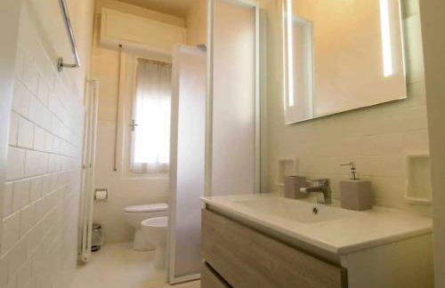 Tuscan Welcome - Elegant Apartment with Balcony - Foto 6