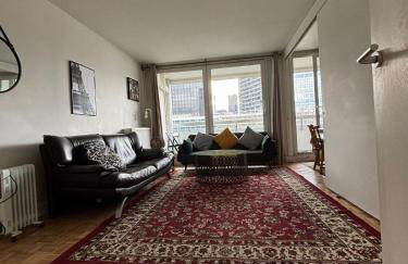 5 mn (450 m) walk Metro/La Defense/Netflix/Parking - Foto 40