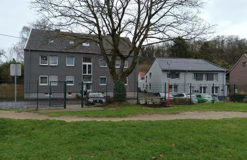 OG große Wohnung - Foto 3