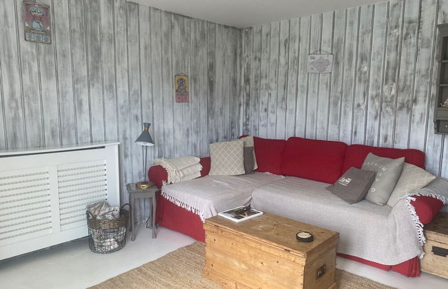 Isle Escape Retreat- Sleeps 4, Garden & Games Room - Foto 1