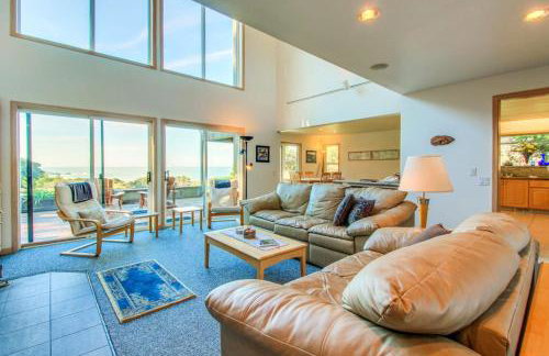 Webb House - Photo 3