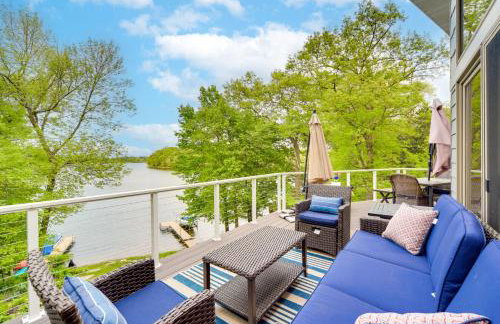 Wisconsin Vacation Rental with Fire Pit on Long Lake - Foto 1