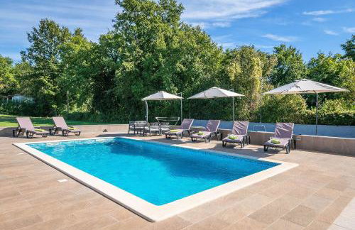 Charmante Villa mit privatem Pool, Klima, Sonnenliegen, Terrasse und Grill - Foto 60