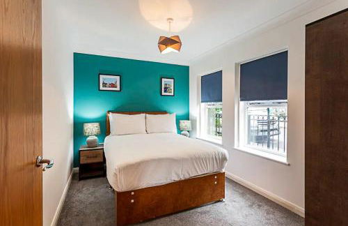 2BR, Gated parking, 50" TV, Nespresso machine - Foto 15