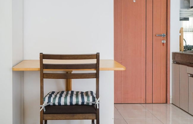 Homey Studio Apartment at Margonda Residence 3 - Foto 17