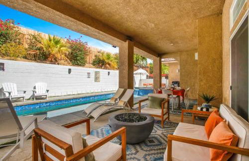 The Desert Gem Pool Spa Gated Home - Photo 26