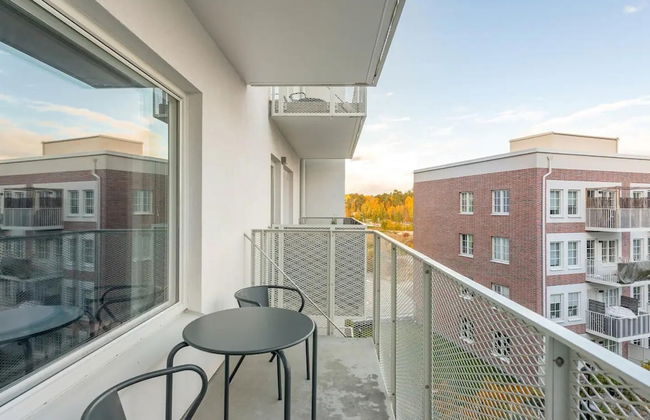 Luxury Business Studio Apartment - Garden View - Photo 11