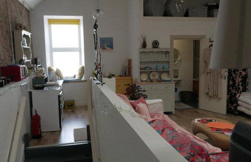 ‘Museum Loft’ Scotland’s Wee Hat Museum - Photo 21