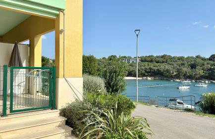 VILLAMAR beachfront apartments with FREE private parking - Foto 80