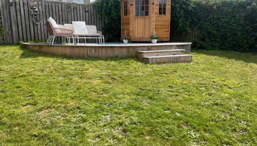 Family Home with Sauna & Garden - Foto 2