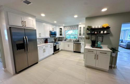 Blue Heron House, Private 4 BR Waterfront w Heated Pool and Fire Pit - Foto 12