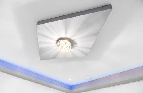 Stylish Five Bedroom House - Parking - Terrace - Fast Wi-Fi 974P - Foto 62