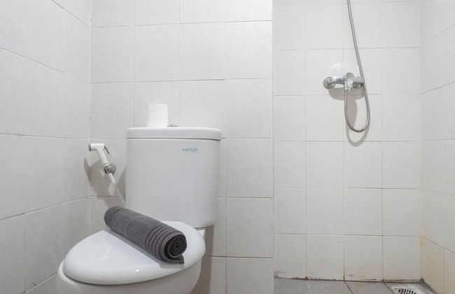 Classic Modern Studio Room (No Kitchen) at My Tower Apartment - Photo 10