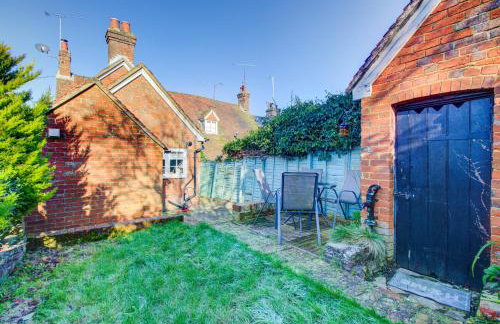 Sweet Briar - Photo 16