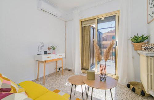 Avenida del Sur Retreat con Terraza - Photo 11