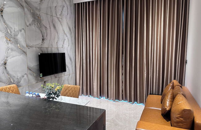 Bluesky MarQ Luxury Vaccation - Photo 62