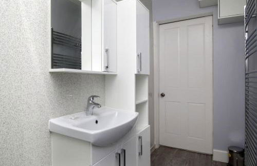 Modern City Centre Apartment in Central Hub - Foto 18