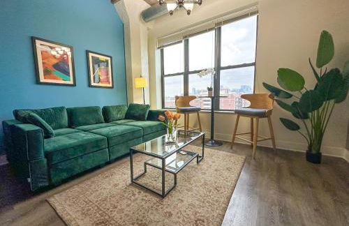 Skyline 2BR in South Loop with Optional Parking & Gym Access Near Museum Campus and McCormick Place - Foto 18