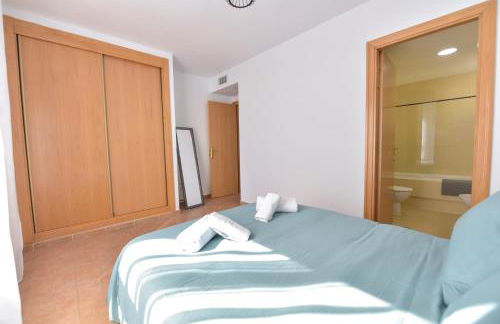 New Premium Apartment - Free Parking & Pools - Photo 26