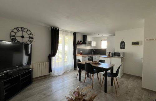 Le numéro 4 Joli appartement avec jardin clos - Foto 18
