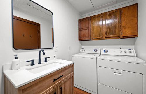 13min Summersville Lake | HotTub | FirePit | Quiet - Foto 12